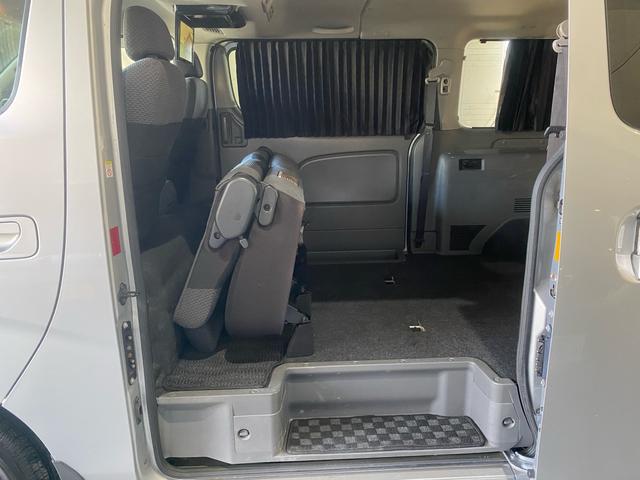 ＮＶ３５０キャラバンバン 　ＴＶ　ナビ　Ｂｌｕｅｔｏｏｔｈ　バックカメラ　フリップダウンモニター　ＥＴＣ　電動格納ミラー（19枚目）