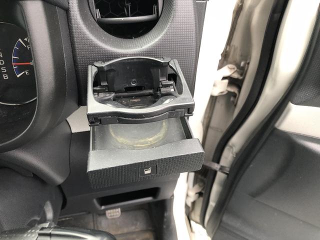 ウィット　ＸＳ　スマートキー　電動格納ミラー　ベンチシート　ＡＴ　盗難防止システム　ＡＢＳ　ＣＤ　アルミホイール　衝突安全ボディ　エアコン(8枚目)