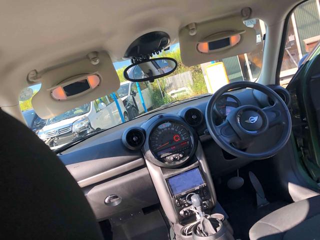 ＭＩＮＩ クーパーＤ　クロスオーバー　オール４　４ＷＤ　バックカメラ　ナビ　アルミホイール　キーレスエントリー　ＡＴ　盗難防止システム　電動リアゲート　ＡＢＳ　エアコン　パワーステアリング　パワーウィンドウ（2枚目）
