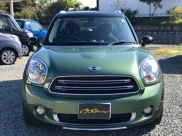 ＭＩＮＩ クーパーＤ　クロスオーバー　オール４　４ＷＤ　バックカメラ　ナビ　アルミホイール　キーレスエントリー　ＡＴ　盗難防止システム　電動リアゲート　ＡＢＳ　エアコン　パワーステアリング　パワーウィンドウ（12枚目）