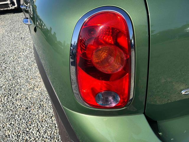 ＭＩＮＩ クーパーＤ　クロスオーバー　オール４　４ＷＤ　バックカメラ　ナビ　アルミホイール　キーレスエントリー　ＡＴ　盗難防止システム　電動リアゲート　ＡＢＳ　エアコン　パワーステアリング　パワーウィンドウ（42枚目）