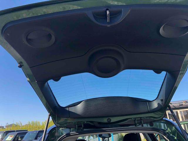 ＭＩＮＩ クーパーＤ　クロスオーバー　オール４　４ＷＤ　バックカメラ　ナビ　アルミホイール　キーレスエントリー　ＡＴ　盗難防止システム　電動リアゲート　ＡＢＳ　エアコン　パワーステアリング　パワーウィンドウ（43枚目）