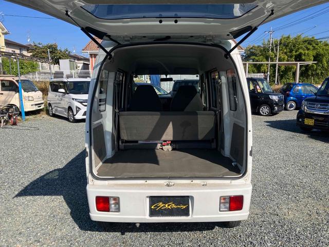 当店のお車をご覧いただきましてありがとうございます。お車についてのご質問やお見積りのご依頼、ご購入にあたってのご相談などお気軽にお問い合わせ下さい！