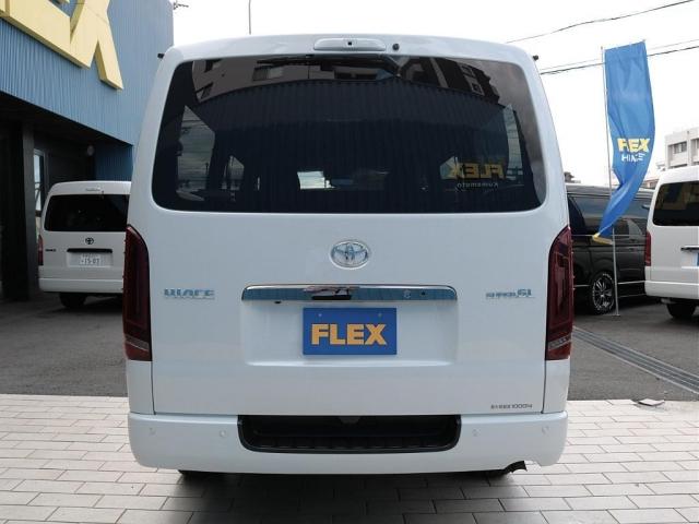 ハイエースバン スーパーＧＬ　ダークプライムＩＩ　登録済み未使用車　ＦＬＥＸフルカスタム　アルパインフローティングナビ　ＨＤＭＩ　フロントスポイラー　オーバーフェンダー　デルフＡＷ　ネオトレーステール　ＥＴＣ　ＰＶＭ　両側パワスラ　デジタルインナー（20枚目）