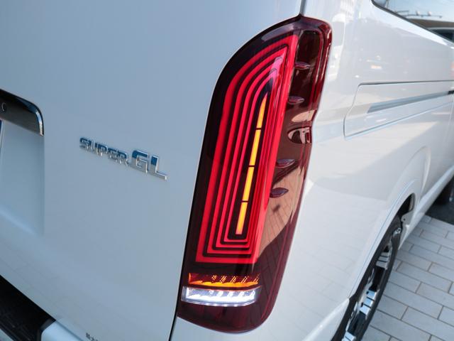 ハイエースバン スーパーＧＬ　ダークプライムＩＩ　登録済み未使用車　ＦＬＥＸフルカスタム　アルパインフローティングナビ　ＨＤＭＩ　フロントスポイラー　オーバーフェンダー　デルフＡＷ　ネオトレーステール　ＥＴＣ　ＰＶＭ　両側パワスラ　デジタルインナー（33枚目）