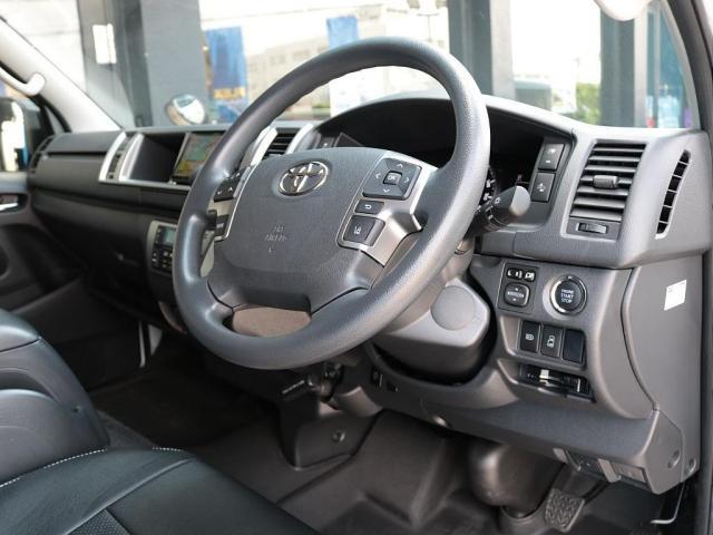 ハイエースワゴン GL ロング 7型ワゴン 純正シート配列カスタム 新品フロントスポイラー 新品オバフェン 新品アルティメットテール 新品デルフ06AW 新品シートカバー 新品フットパネル フルセグナビ HDMI 後席モニター(6枚目)