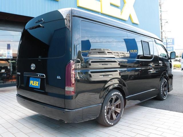 ハイエースワゴン GL ロング シートアレンジニューアス 1400mmセカンドシート フルフラットベッド 床張り テーブル アルパイン大画面ナビ 大画面後席モニター HDMI リアカーテン リアスモーク 前後ドラレコ 天井スピーカー(3枚目)