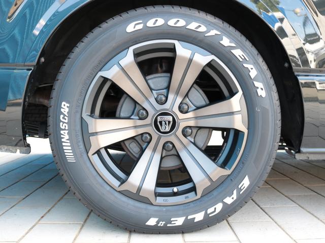 ハイエースワゴン GL ロング シートアレンジニューアス 1400mmセカンドシート フルフラットベッド 床張り テーブル アルパイン大画面ナビ 大画面後席モニター HDMI リアカーテン リアスモーク 前後ドラレコ 天井スピーカー(25枚目)