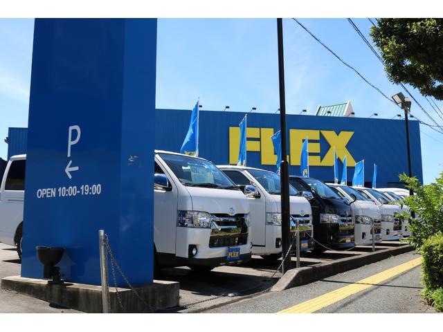 ハイエースワゴン GL ロング シートアレンジニューアス 1400mmセカンドシート フルフラットベッド 床張り テーブル アルパイン大画面ナビ 大画面後席モニター HDMI リアカーテン リアスモーク 前後ドラレコ 天井スピーカー(50枚目)