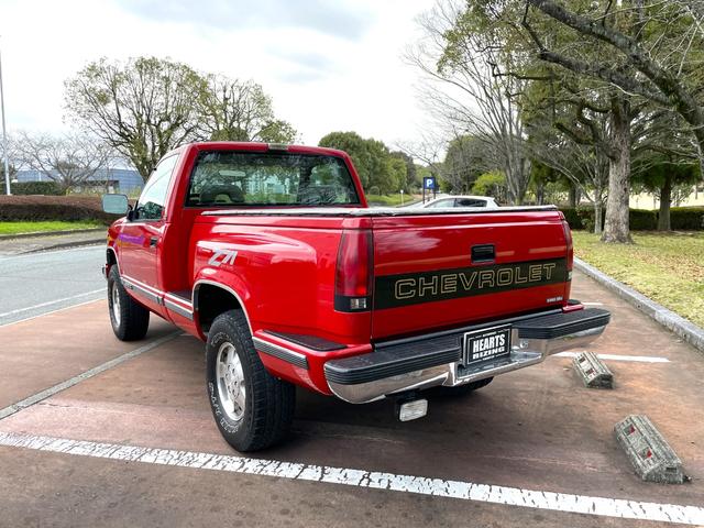 シボレーＫ－１５００ 　Ｚ７１　新車並行（9枚目）