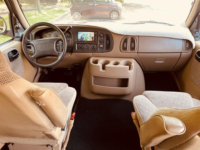 ダッジ・バン (17枚目)