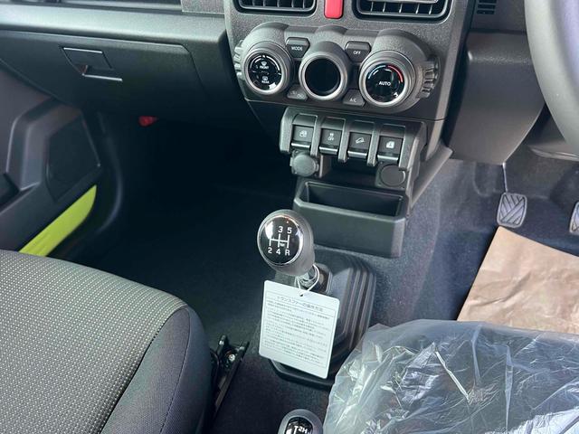 ジムニー ＸＣ　４ＷＤ　クリアランスソナー　オートクルーズコントロール　レーンアシスト　衝突被害軽減システム　オートライト　ＬＥＤヘッドランプ　ヘッドライトウォッシャー　スマートキー　アイドリングストップ（10枚目）