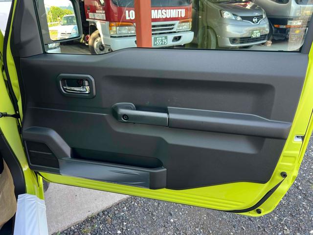 ジムニー ＸＣ　４ＷＤ　クリアランスソナー　オートクルーズコントロール　レーンアシスト　衝突被害軽減システム　オートライト　ＬＥＤヘッドランプ　ヘッドライトウォッシャー　スマートキー　アイドリングストップ（48枚目）