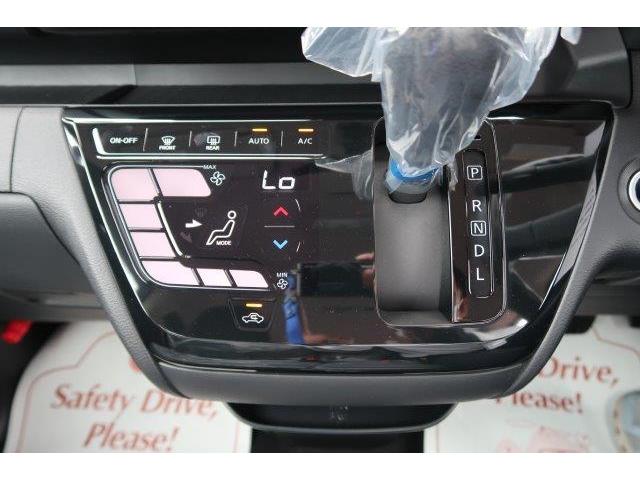 ルークス ハイウェイスター X 全方位カメラ LEDヘッドライト コーナーセンサー アイドリングストップ 左側電動スライドドア キーレス プッシュスタート ステアリングスイッチ オートエアコン(6枚目)