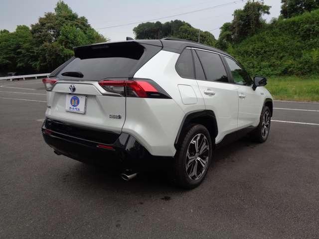 ＲＡＶ４ ＰＨＶ ブラックトーン　アルミホイール／７エアバック／ＳＭ・ＳＳ／ナビ１２ｓ／ＰビューＭ／ＬＥＤ－Ｈ／ＩＣソナー／前後シートヒーター（3枚目）