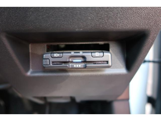 ジムニー ＸＣ　ＥＴＣ　スズキＳＳ　ナビ　フルセグ　ＣＤ　ＤＶＤ　バックカメラ　ＬＥＤヘッドライト　シートヒーター　キーレス　プッシュスタート　クルーズコントロール　オートライト　オートエアコン　電動格納ミラー（5枚目）