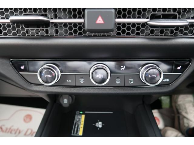 ＺＲ－Ｖ ｅ：ＨＥＶ　Ｘ特別仕様車ブラックスタイル　ナビ　フルセグ　全方位カメラ　ＬＥＤヘッドライト　コーナーセンサー　シートヒーター　キーレス　プッシュスタート（8枚目）