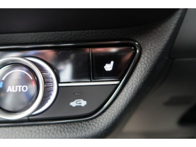 ＺＲ－Ｖ ｅ：ＨＥＶ　Ｘ特別仕様車ブラックスタイル　ナビ　フルセグ　全方位カメラ　ＬＥＤヘッドライト　コーナーセンサー　シートヒーター　キーレス　プッシュスタート（10枚目）