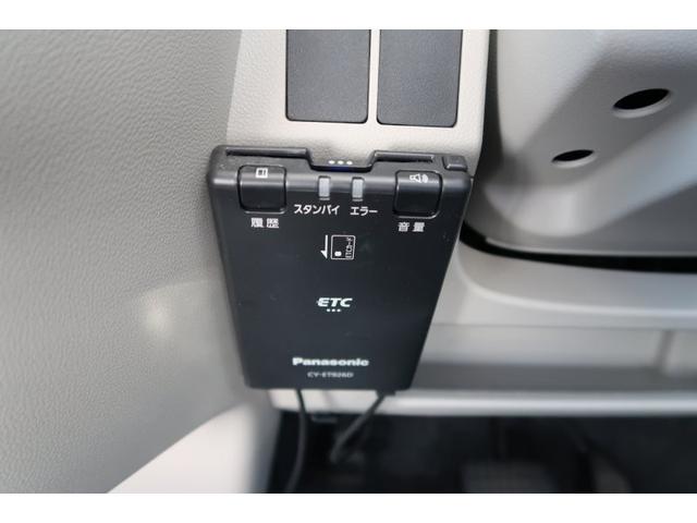 タント ＬリミテッドＳＡＩＩＩ　ＥＴＣ　ナビ　ワンセグ　ＣＤ　バックカメラ　アイドリングストップ　キーレス　プッシュスタート　オートライト（5枚目）