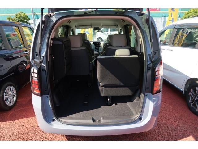 フリード e:HEVエアー バックカメラ LEDヘッドライト 両側電動スライドドア コーナーセンサー スマートキー クルーズコントロール オートライト オートエアコン(12枚目)