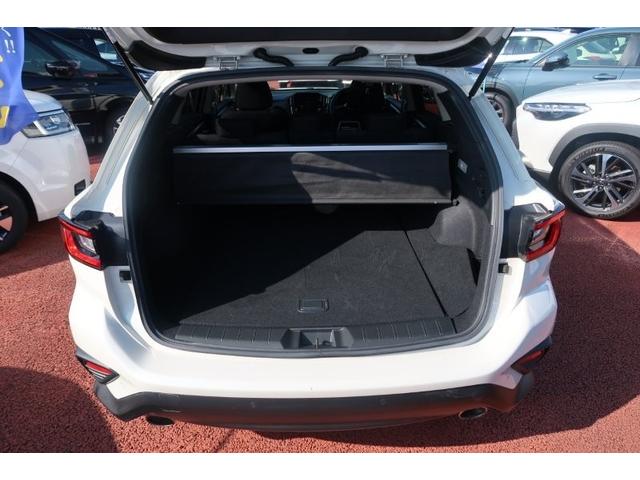 レヴォーグ GT ナビ AWD フルセグ バックカメラ サイドカメラ LEDヘッドライト コーナーセンサー シートヒーター アイドリングストップ キーレス プッシュスタート クルーズコントロール オートライト(12枚目)