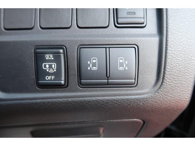 セレナ ハイウェイスターV ETC 10インチナビ フルセグ CD DVD ブルーレイ バックカメラ サイドカメラ フロントカメラ 全方位カメラ LEDヘッドライト コーナーセンサー アイドリングストップ 両側電動スライドドア(8枚目)