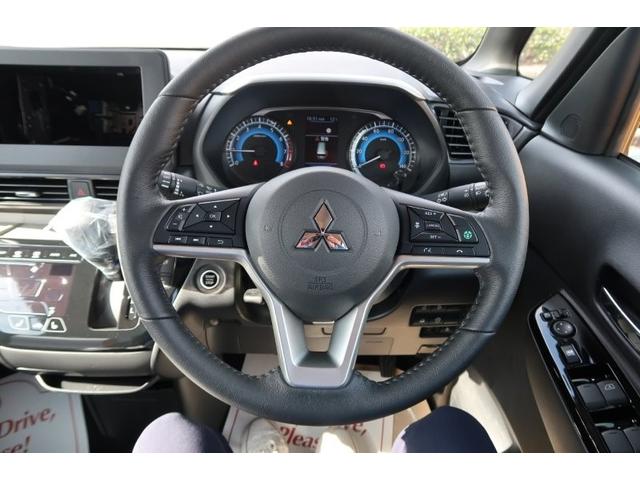 デリカミニ G プレミアム 全方位カメラ LEDヘッドライト コーナーセンサー シートヒーター 両側電動スライドドア キーレス プッシュスタート クルーズコントロール オートライト オートエアコン(5枚目)