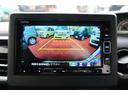Ｎ－ＢＯＸカスタム Ｌ　ナビ　フルセグ　ＤＶＤ　バックカメラ　ＬＥＤヘッドライト　左側電動スライドドア　コーナーセンサー　シートヒーター　スマートキー　クルーズコントロール　オートエアコン　オートマチックハイビーム（4枚目）