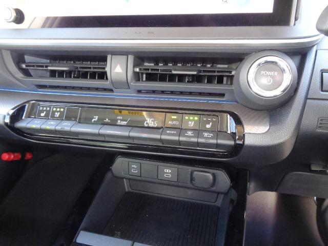 プリウス Ｚ　ＰＨＥＶ　ＴＳＳ　１２．３インチナビ　ＥＴＣ２．０　フルセグ　全方位カメラ　ＬＥＤヘッドライト　コーナーセンサー　シートヒーター　アイドリングストップ　キーレス　プッシュスタート　クルーズコントロール（8枚目）