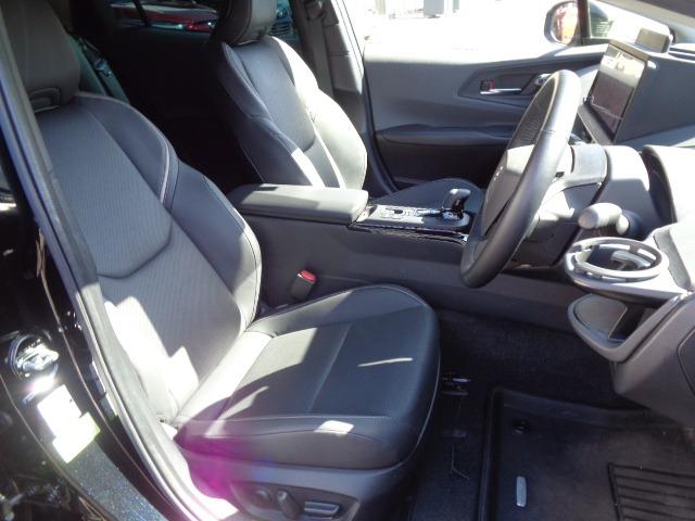 プリウス Ｚ　ＰＨＥＶ　ＴＳＳ　１２．３インチナビ　ＥＴＣ２．０　フルセグ　全方位カメラ　ＬＥＤヘッドライト　コーナーセンサー　シートヒーター　アイドリングストップ　キーレス　プッシュスタート　クルーズコントロール（10枚目）