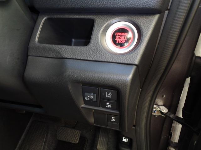 Ｎ－ＶＡＮ＋スタイル ファン　ナビ　フルセグ　ＣＤ　ＤＶＤ　バックカメラ　ＬＥＤヘッドライト　コーナーセンサー　アイドリングストップ　キーレス　プッシュスタート（6枚目）