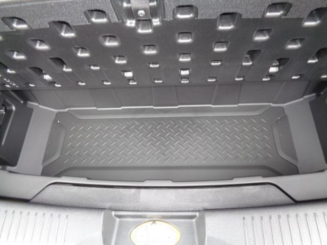 ハスラー ハイブリッドＧ　スズキＳＳ　２トーン　レンタ　ＬＥＤヘッドライト　コーナーセンサー　シートヒーター　アイドリングストップ　キーレス　プッシュスタート（10枚目）