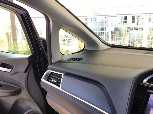 シャトル ハイブリッドＸ　あんしんパッケージ　クルコン　リアカメラ　純正ナビ　フルセグ　ナビ＆ＴＶ　スマ－トキ－　ＤＶＤ再生可能　ＬＥＤヘッドランプ　サイドカーテンエアバック　オートクルーズ　キーレスエントリー　横滑り防止機能（25枚目）