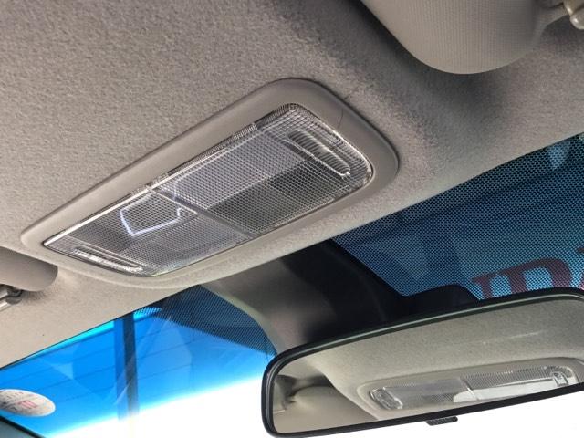 シャトル ハイブリッドＸ　あんしんパッケージ　クルコン　リアカメラ　純正ナビ　フルセグ　ナビ＆ＴＶ　スマ－トキ－　ＤＶＤ再生可能　ＬＥＤヘッドランプ　サイドカーテンエアバック　オートクルーズ　キーレスエントリー　横滑り防止機能（27枚目）