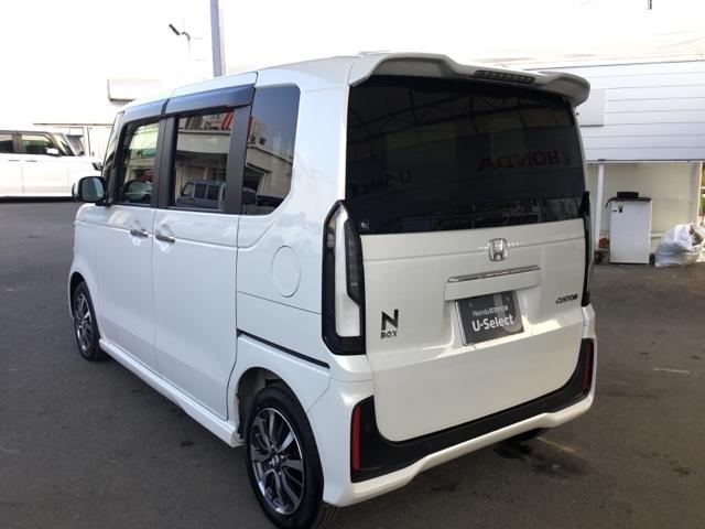 Ｎ－ＢＯＸカスタム ベースグレード　片側電動スライドドア　クルコン　純正ナビ　ＥＴＣ　前後ドラレコ　シートヒーター　ＵＳＢ接続　ＣＭＢＳ　Ｄレコ　ベンチシート　オートエアコン　スマートキ　ＬＥＤ　盗難防止装置　バックカメラ　フルセグＴＶ（7枚目）