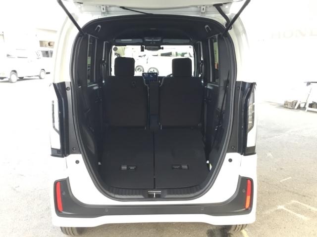 Ｎ－ＢＯＸカスタム ベースグレード　片側電動スライドドア　クルコン　純正ナビ　ＥＴＣ　前後ドラレコ　シートヒーター　ＵＳＢ接続　ＣＭＢＳ　Ｄレコ　ベンチシート　オートエアコン　スマートキ　ＬＥＤ　盗難防止装置　バックカメラ　フルセグＴＶ（10枚目）