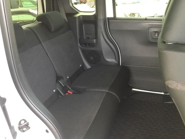 Ｎ－ＢＯＸカスタム ベースグレード　片側電動スライドドア　クルコン　純正ナビ　ＥＴＣ　前後ドラレコ　シートヒーター　ＵＳＢ接続　ＣＭＢＳ　Ｄレコ　ベンチシート　オートエアコン　スマートキ　ＬＥＤ　盗難防止装置　バックカメラ　フルセグＴＶ（14枚目）