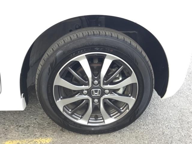 Ｎ－ＢＯＸカスタム ベースグレード　片側電動スライドドア　クルコン　純正ナビ　ＥＴＣ　前後ドラレコ　シートヒーター　ＵＳＢ接続　ＣＭＢＳ　Ｄレコ　ベンチシート　オートエアコン　スマートキ　ＬＥＤ　盗難防止装置　バックカメラ　フルセグＴＶ（32枚目）