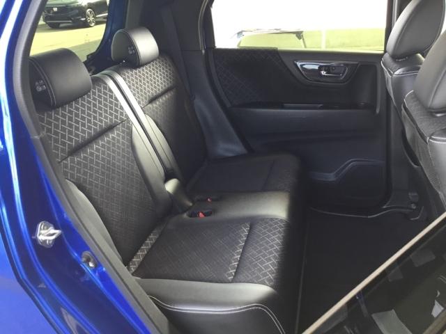 Ｎ－ＷＧＮカスタム Ｇ・ターボパッケージ　クルコン　バックカメラ　社外ナビ　フルセグ　ＥＴＣ　ドラレコ　横滑り防止システム　ＥＣＯＮモード　ＷＳＲＳ　ナビ＆ＴＶ　イモビ　オートクルーズ　キーフリー　ターボモデル　ベンチシート　ＡＢＳ　ＡＣ（13枚目）