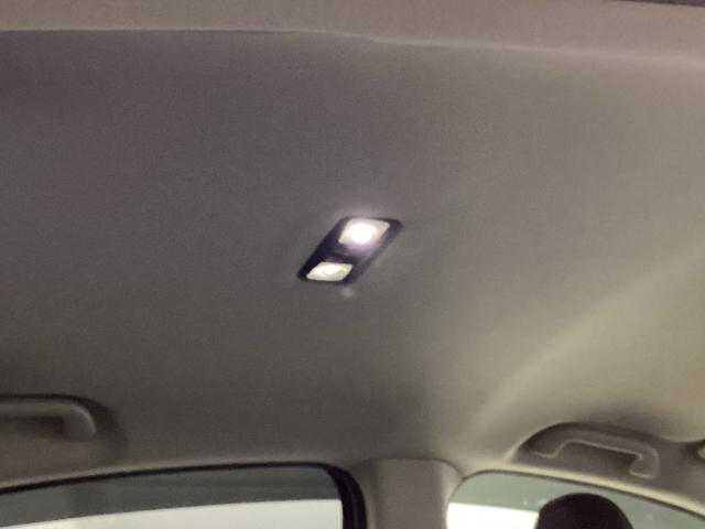 ヴェゼル ハイブリッドＺ・ホンダセンシング　クルコン　フロントカメラ　純正ナビ　ＥＴＣ　パドルシフト　レーダーサポート　ＤＶＤ再生機能　横滑り防止システム　バックアイカメラ　盗難防止装置　フルセ　シートヒーター付　スマ－トキ－　ＥＣＯモード（27枚目）