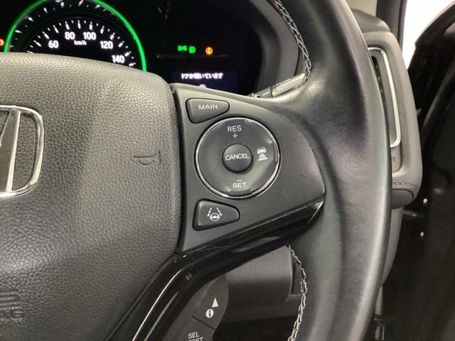 ヴェゼル ハイブリッドＺ・ホンダセンシング　クルコン　フロントカメラ　純正ナビ　ＥＴＣ　パドルシフト　レーダーサポート　ＤＶＤ再生機能　横滑り防止システム　バックアイカメラ　盗難防止装置　フルセ　シートヒーター付　スマ－トキ－　ＥＣＯモード（33枚目）