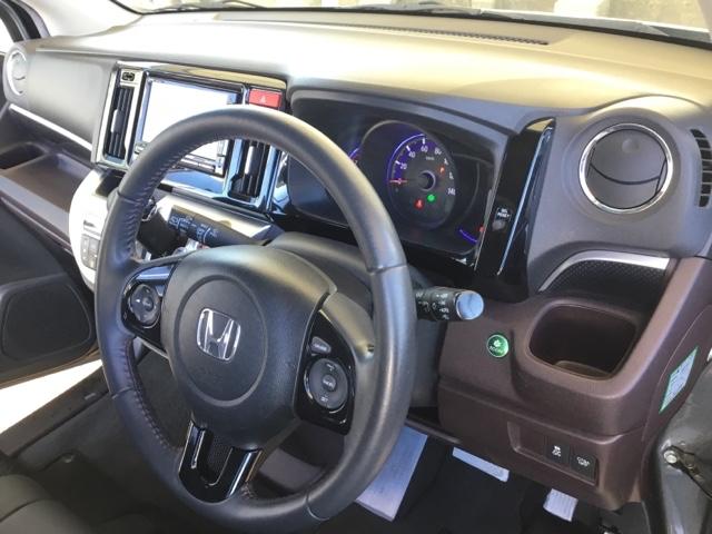 �^�]�ȃh�����N�z���_�[�́A�h���C�o�[���������o����ʒu�ɕt���Ă��܂��B