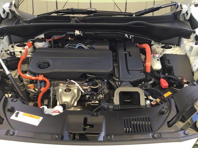ＺＲ－Ｖ ｅ：ＨＥＶＺ特別仕様車ブラックスタイル　デモカー　全周囲カメラ　ＥＴＣ２．０　サイドカーテンエアバック　マルチカメラ　ＬＥＤライト　オートライト　本革シート　パワーバックドア　スマートキー　パワーシート　ＶＳＡ　オートクルーズコントロール（31枚目）