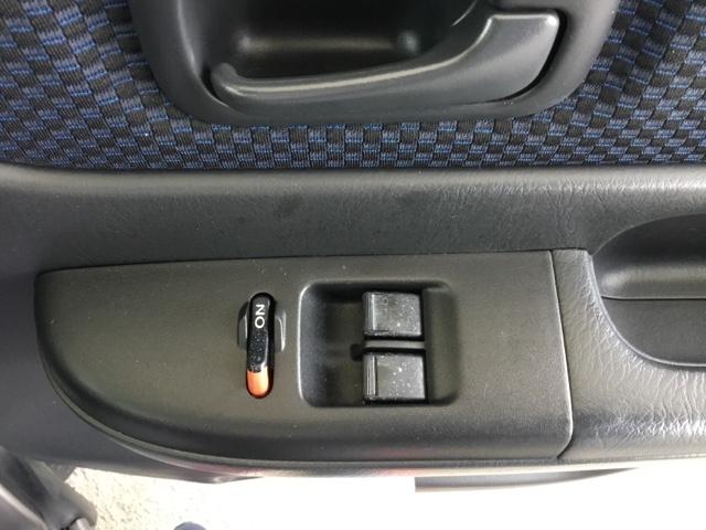 バモスホビオプロ ベースグレード AM/FMチューナー付カセットプレーヤー ダブルエアバック 前席パワーウインドウ キ-レス 運転席エアバッグ PS エアコン 両側スライドドア(14枚目)