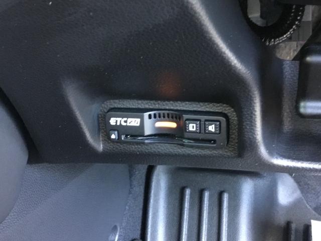 ＥＴＣ２．０が標準装備です。高速道路の渋滞情報などをナビとリンクして画面でお知らせします。