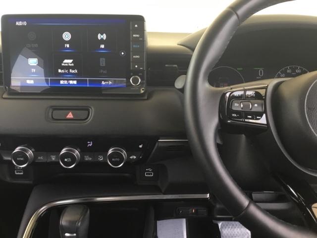 ヴェゼル e:HEVZ クルコン BSI 純正ナビ フルセグ ETC 電動リアゲート 衝突回避支援ブレーキ機能 スマキ Pトランク フルオートエアコン エアバッグ 両席エアバック Rカメ パワーウィンドウ LEDランプ(3枚目)