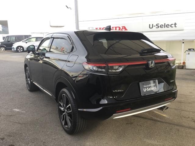 ヴェゼル e:HEVZ クルコン BSI 純正ナビ フルセグ ETC 電動リアゲート 衝突回避支援ブレーキ機能 スマキ Pトランク フルオートエアコン エアバッグ 両席エアバック Rカメ パワーウィンドウ LEDランプ(7枚目)