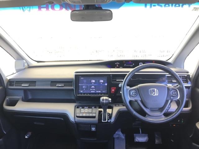 ステップワゴンスパーダ スパーダホンダセンシング クルコン バックカメラ わくわくゲート 純正ナビ 後席モニター 盗難防止 助手席エアバッグ Wパワスラ リアオートエアコン 地デジ サイドエアバッグ LEDライト 横滑り防止システム オートエアコン(2枚目)