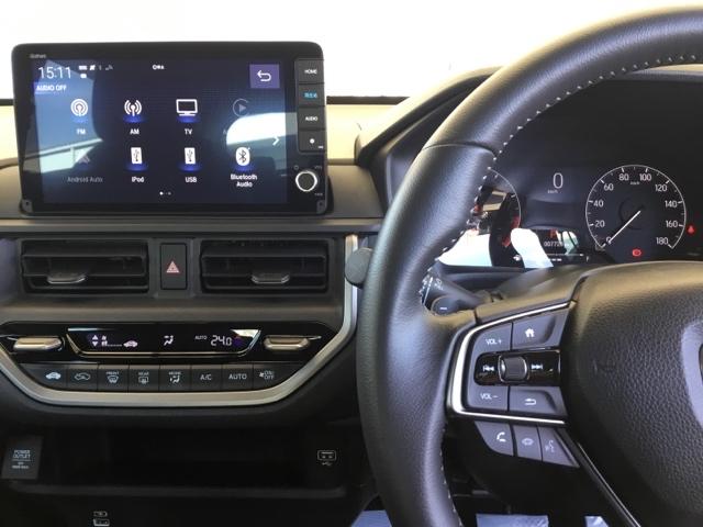 ＷＲ－Ｖ Ｚ＋　デモカー　クルコン　純正ナビ　フルセグ　ＥＴＣ　前後ドラレコ　クリソナ　追突軽減ブレーキ　サイドエアバッグ　ＵＳＢ　盗難防止システム　運転席エアバッグ　Ｂカメラ　横滑り防止　ドライブレコーダー　ＡＢＳ（3枚目）