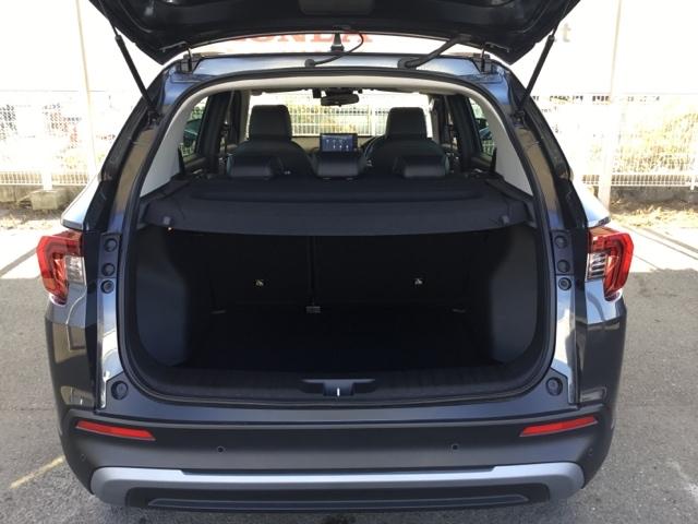 ＷＲ－Ｖ Ｚ＋　デモカー　クルコン　純正ナビ　フルセグ　ＥＴＣ　前後ドラレコ　クリソナ　追突軽減ブレーキ　サイドエアバッグ　ＵＳＢ　盗難防止システム　運転席エアバッグ　Ｂカメラ　横滑り防止　ドライブレコーダー　ＡＢＳ（9枚目）